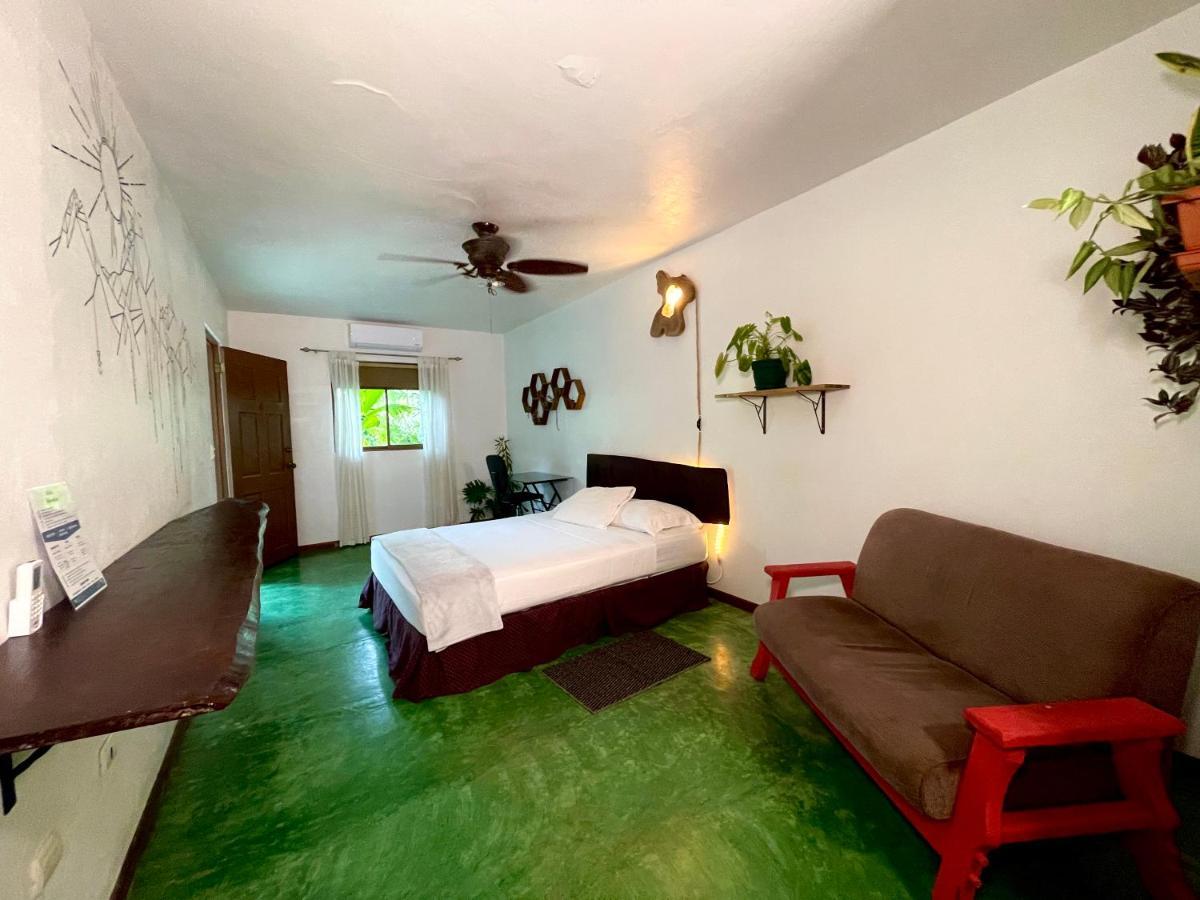 Villas Jacquelina Quepos Exterior foto
